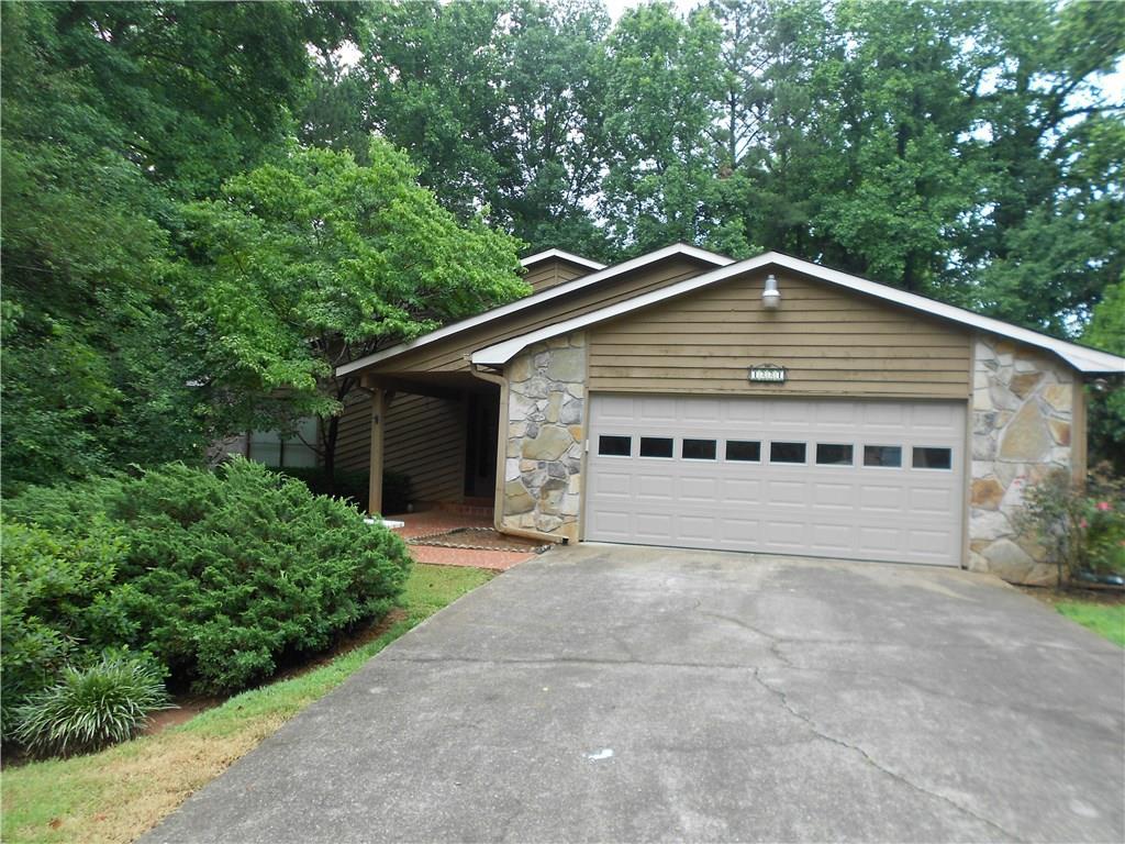 1221 Wade Green Cir., Acworth, GA 30102