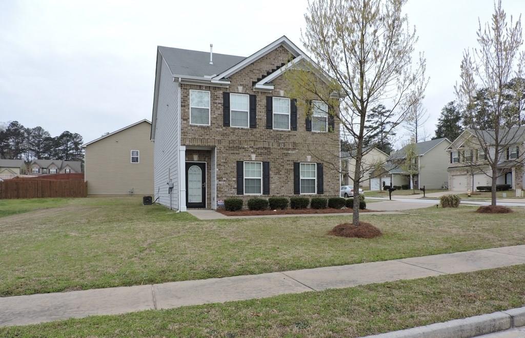 7101 Creststone Way, Lithonia, GA 30038