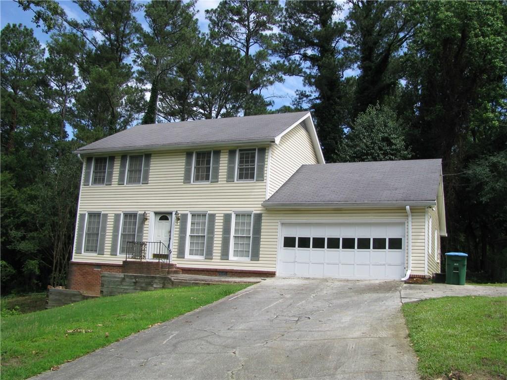 1378 Fairfield Dr., Lilburn, GA 30047