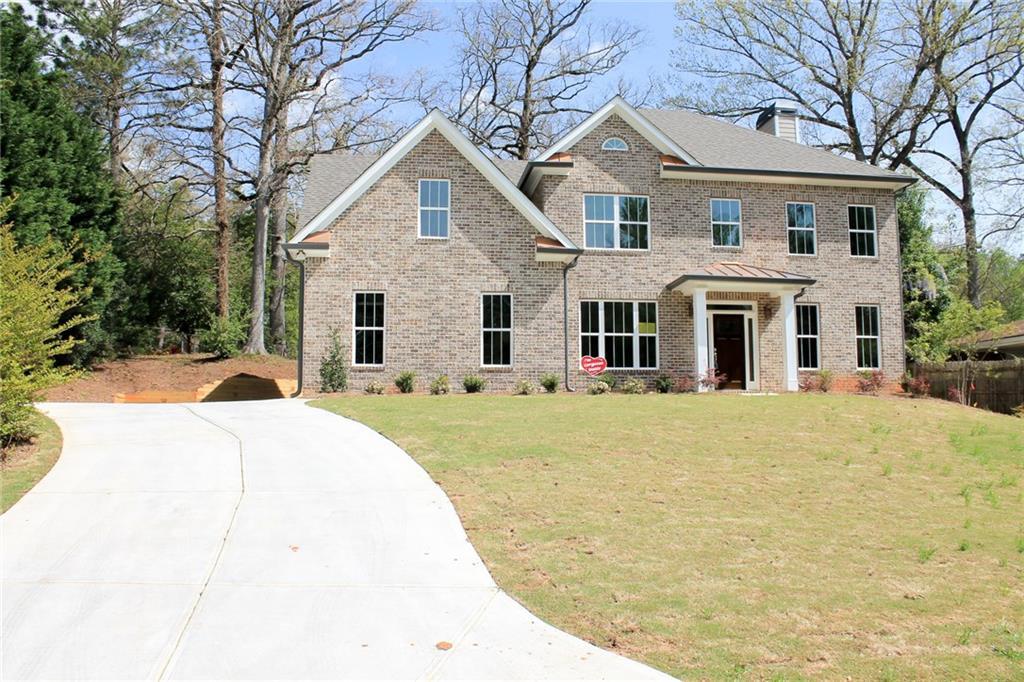 2086 Capehart Cir., Atlanta, GA 30345