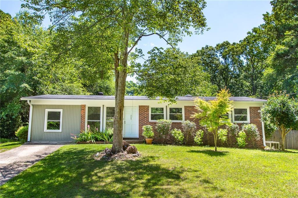 989 Greenbriar Cir., Decatur, GA 30033