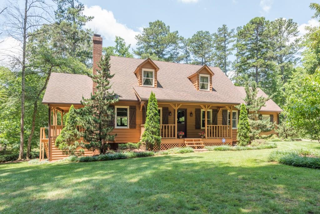 3323 Raskarity Rd., Cumming, GA 30041