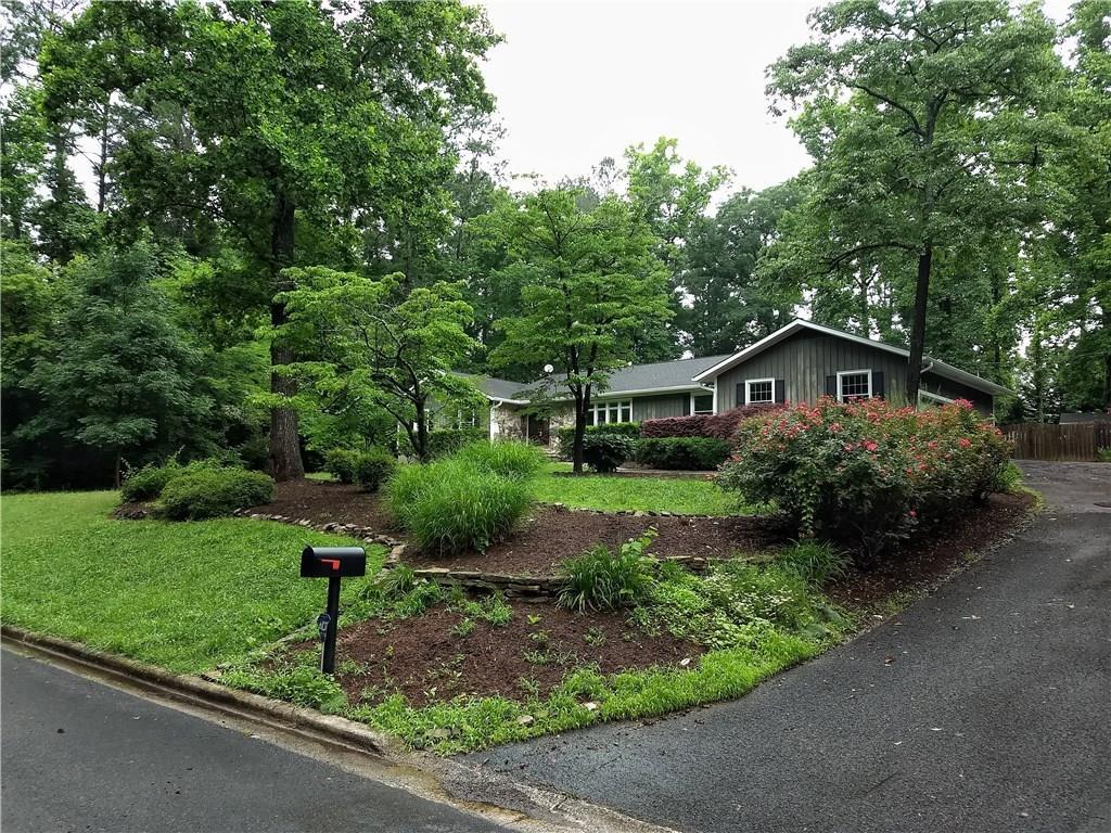 1302 Azalea Dr., Dalton, GA 30720