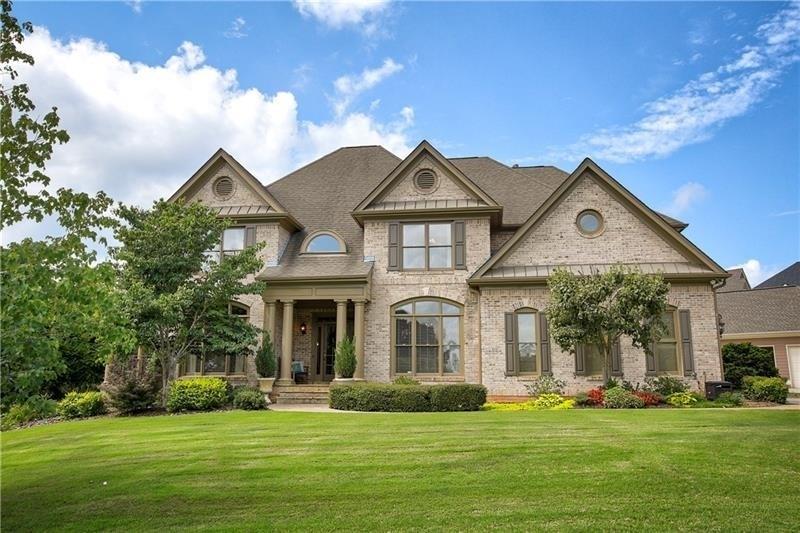 1062 Meadow Brook Dr., Woodstock, GA 30188