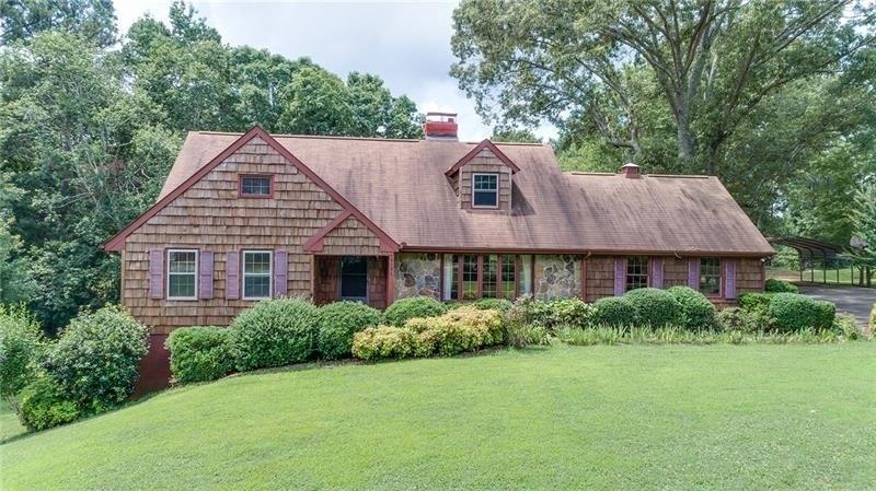 6137 Old Federal Rd., Flowery Branch, GA 30542