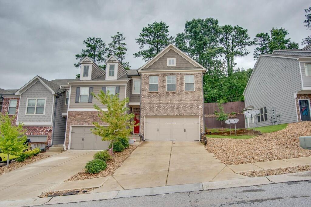 1727 Paxton Dr., Lilburn, GA 30047