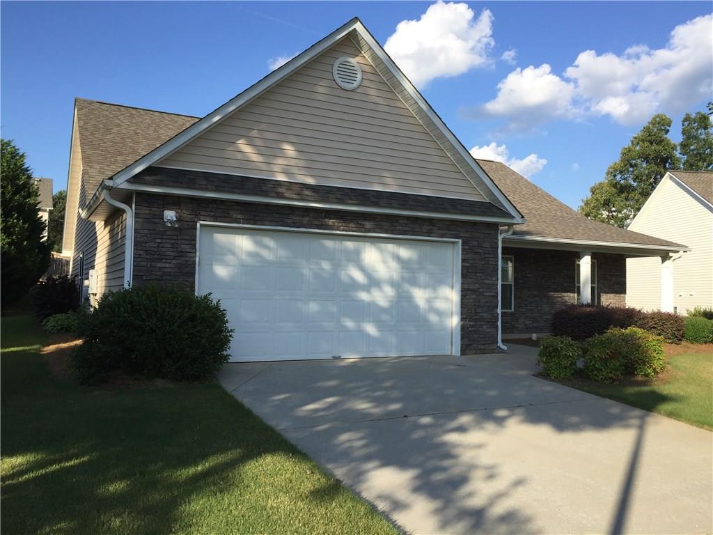 665 Galloping Bend Ct., Auburn, GA 30011