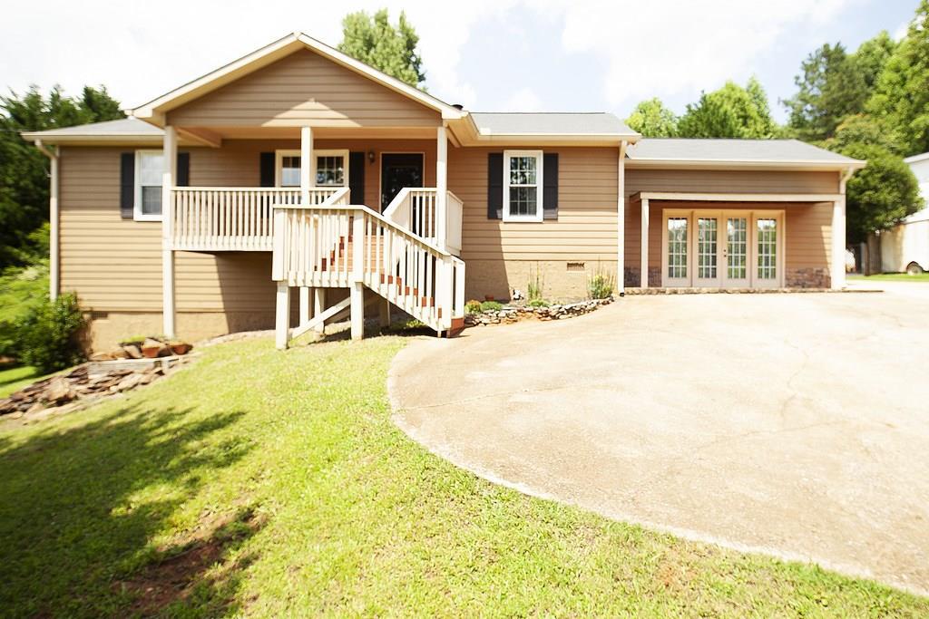 427 Jewell Cole Rd., Hiram, GA 30141