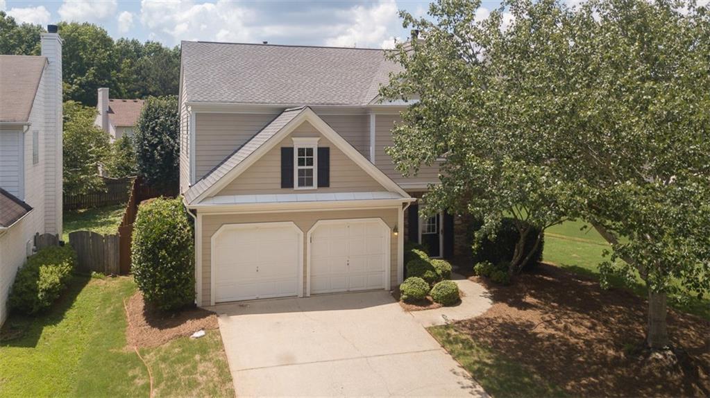 6005 Foxberry Ln., Roswell, GA 30075