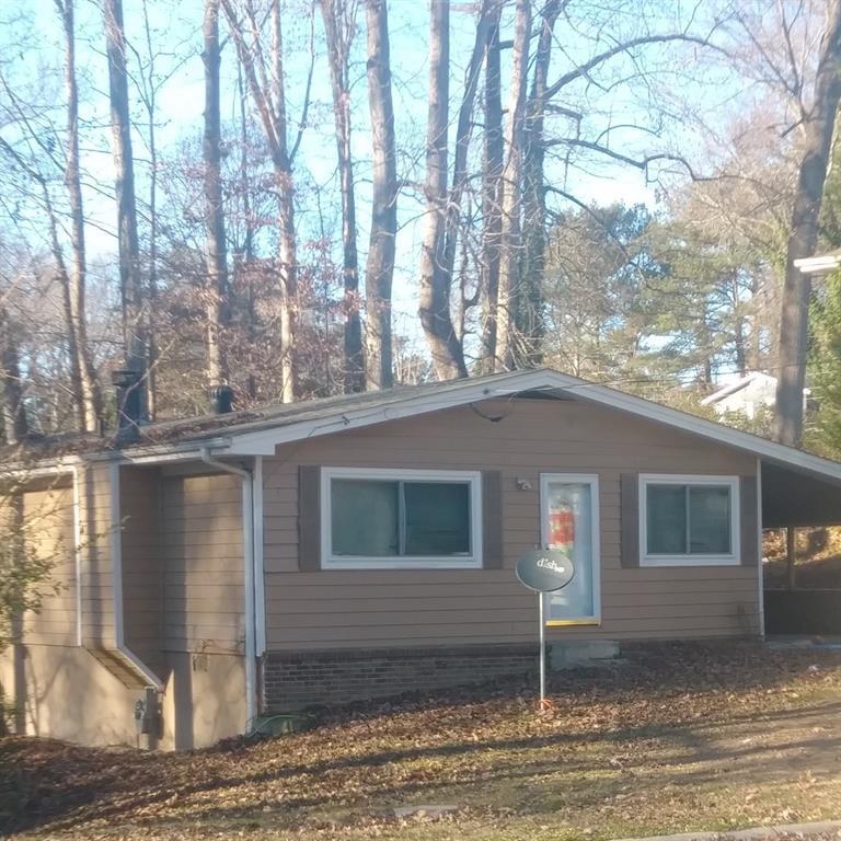 5595 Deerfield Tr., Atlanta, GA 30349