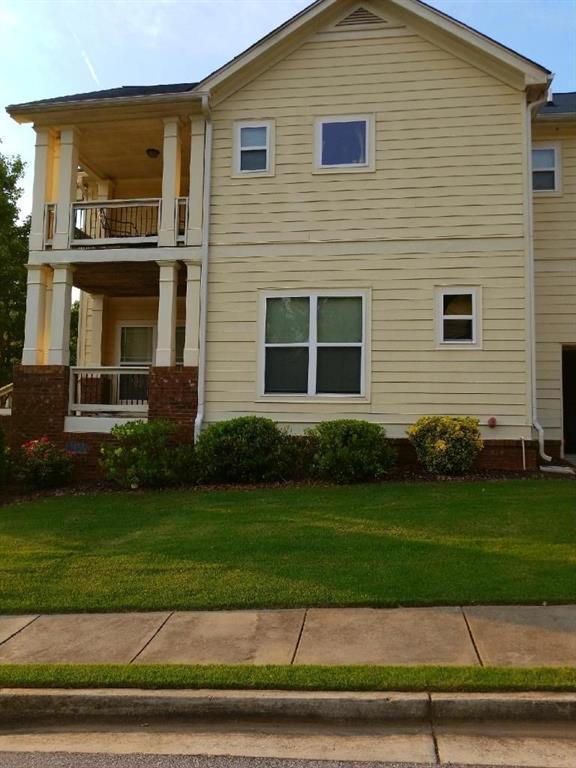 2430 Center Pointe Cir., Atlanta, GA 30315