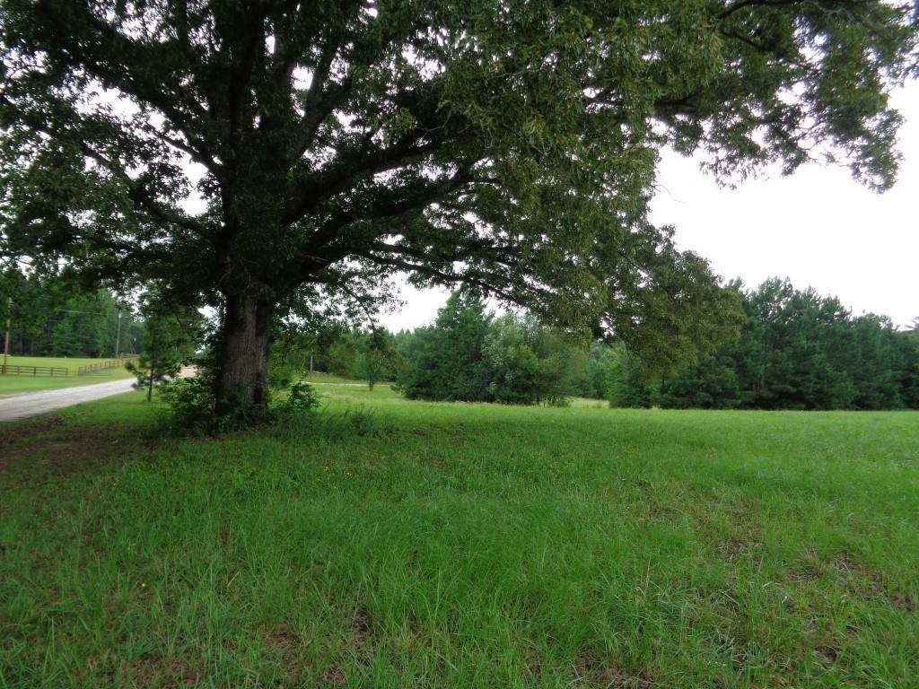 575 New Rd., Molena, GA 30258