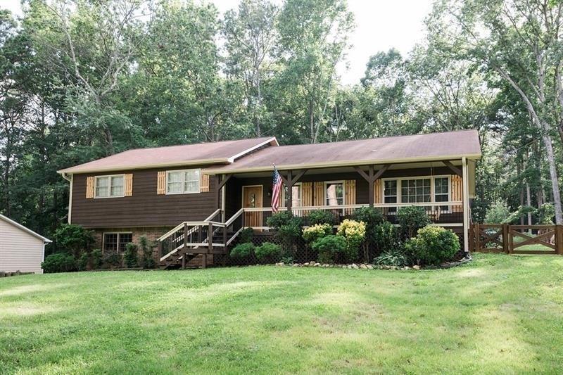 517 Teague Dr., Kennesaw, GA 30152