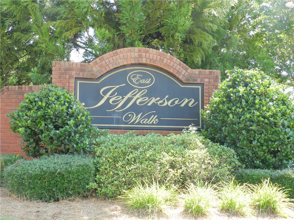 1300 Jefferson Walk Cir., Jefferson, GA 30549