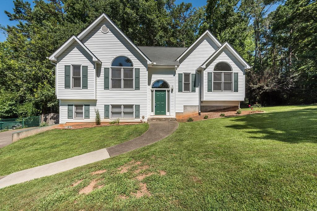 1170 Pink Goss Rd., Woodstock, GA 30188