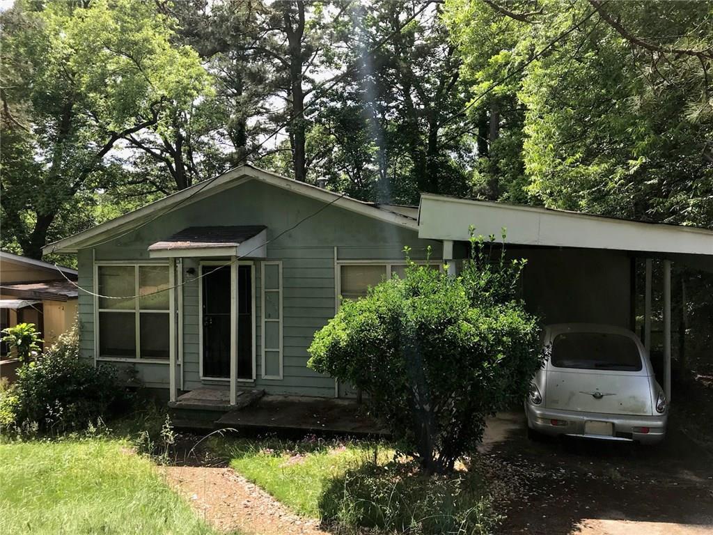 1993 Akron Dr., Atlanta, GA 30315