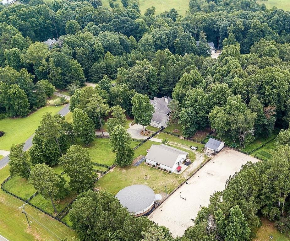 110 Dawson Creek Dr., Ball Ground, GA 30107