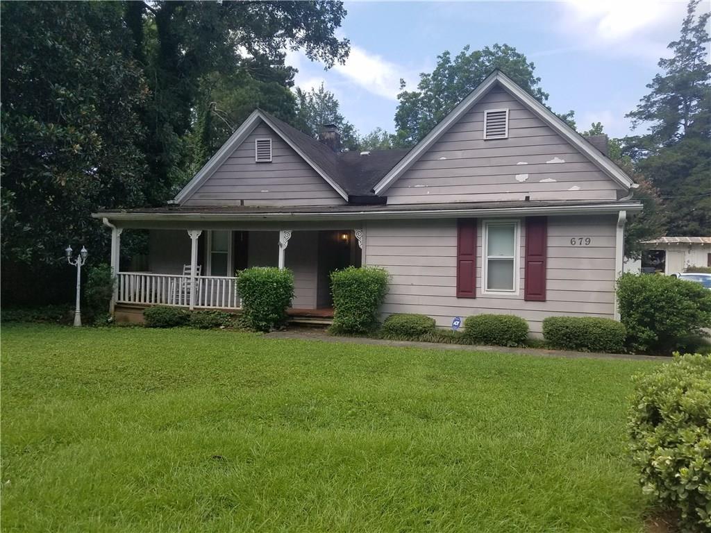 679 Cole Dr., Lilburn, GA 30047