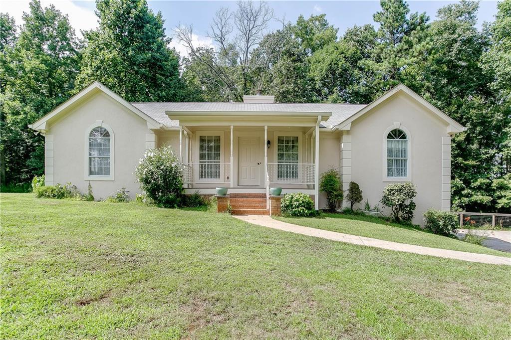 5565 Hendrix Rd., Cumming, GA 30040