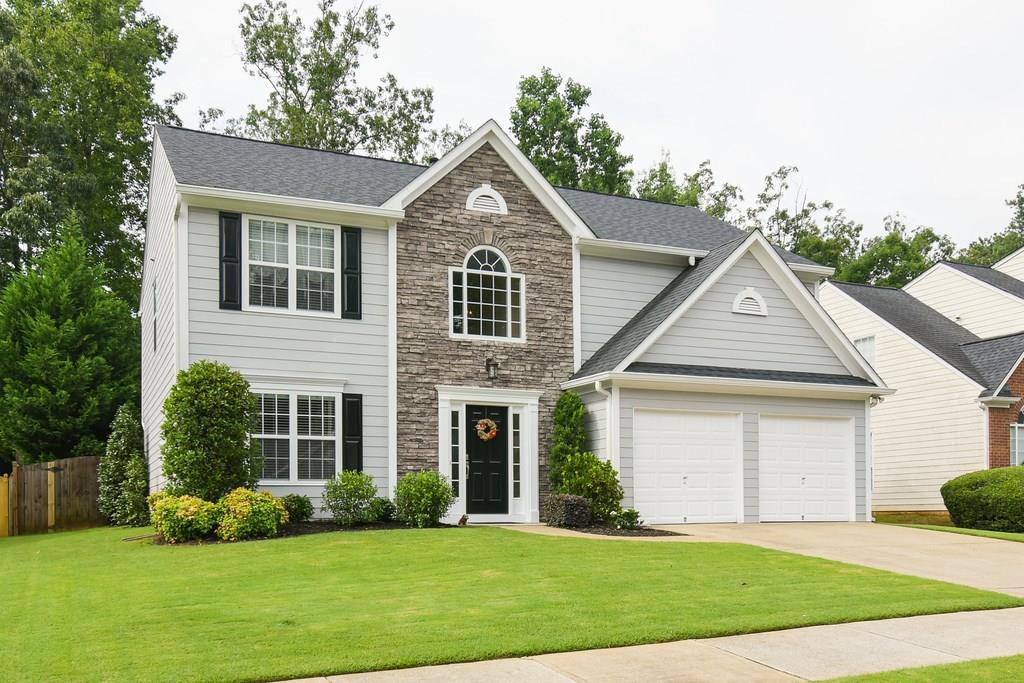 2155 Westwind Dr., Roswell, GA 30075