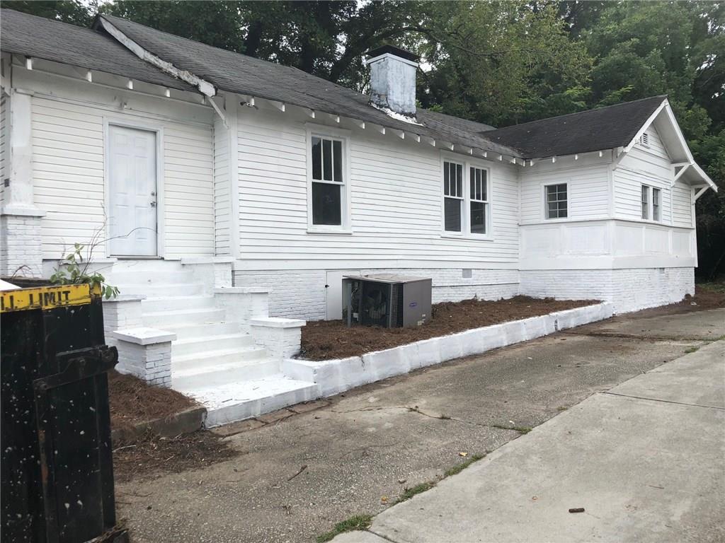 2026 Donald Lee Hollowell Pkwy., Atlanta, GA 30318