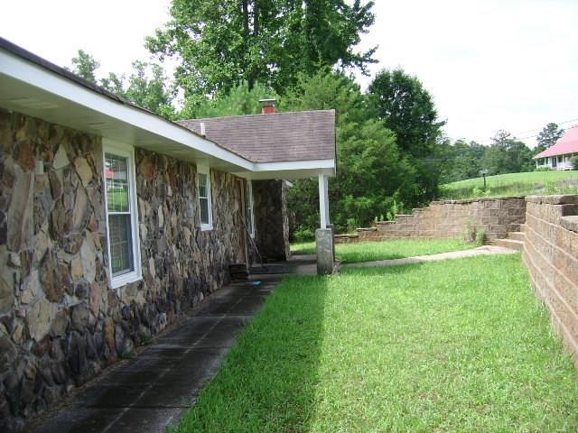 4138 Flatbottom Rd., Ball Ground, GA 30107