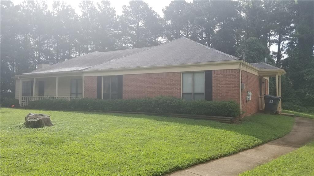 608 Greenvale Rd., Lawrenceville, GA 30043