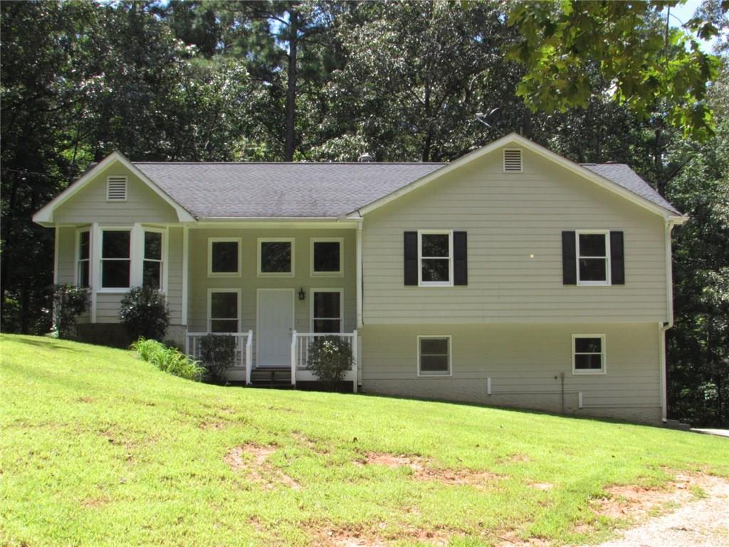 301 Compton Rd., Rockmart, GA 30153