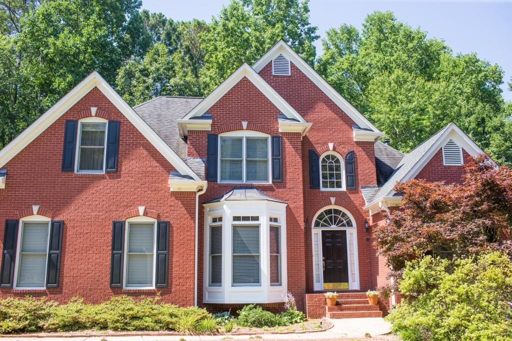 317 Oak Meadow Dr., Woodstock, GA 30188
