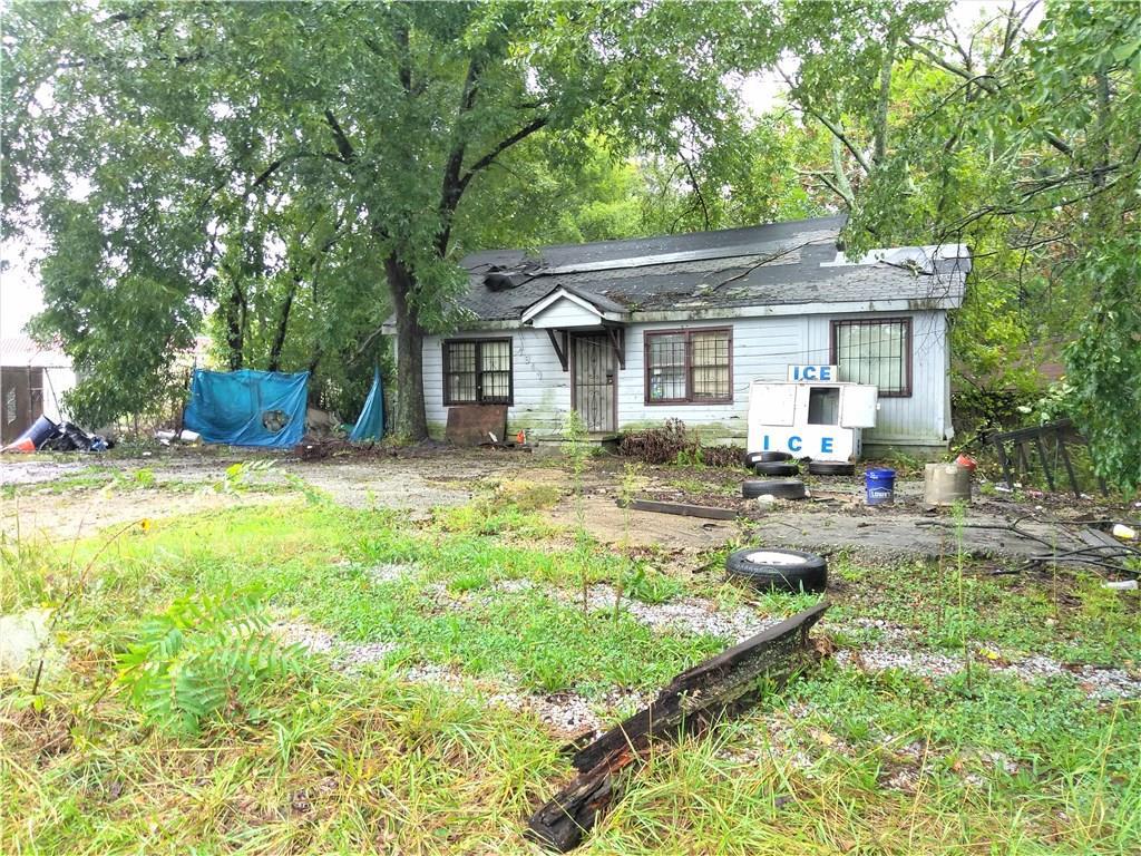 2949 S Rainbow Dr., Decatur, GA 30034