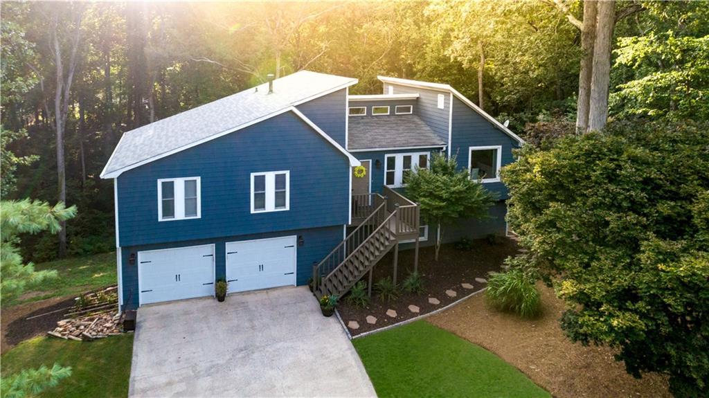 309 Covey Ct., Woodstock, GA 30188