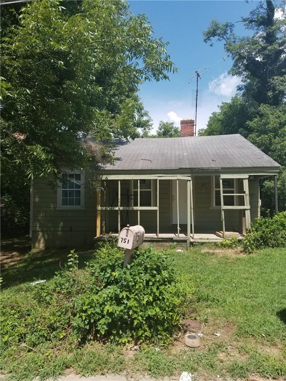 751 Harvey St., Gainesville, GA 30501