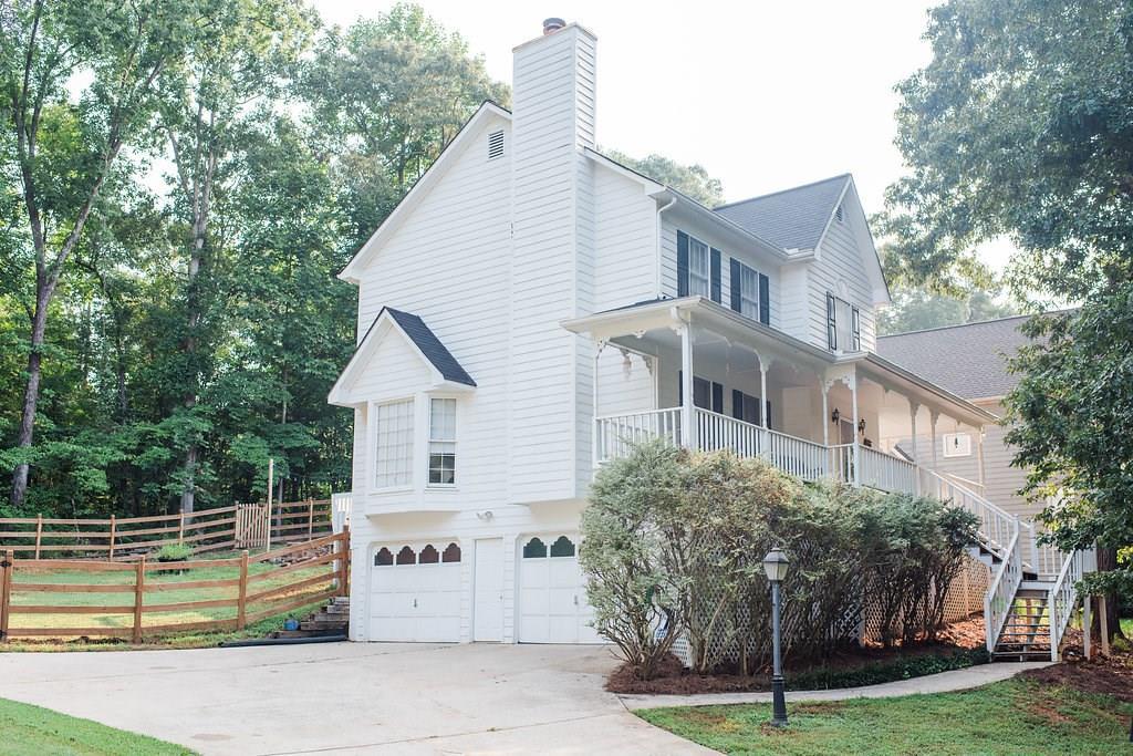 114 Ashley Ln., Hiram, GA 30141