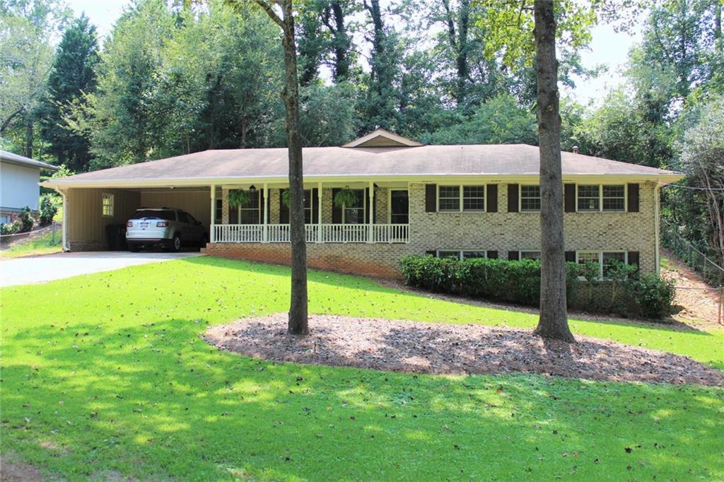 1065 Lanford Dr., Lilburn, GA 30047