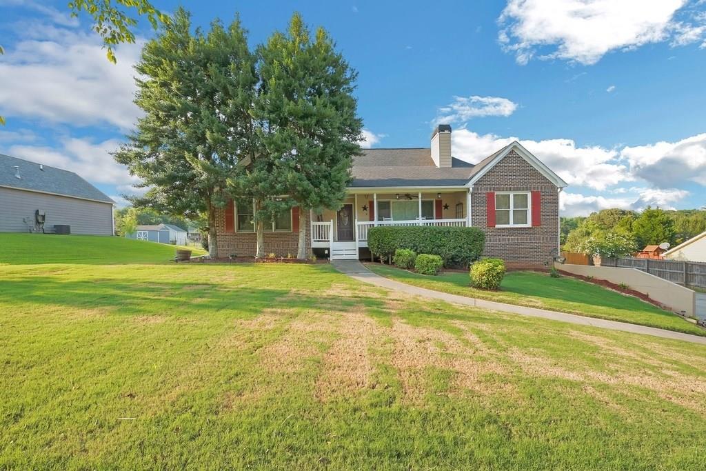91 Bomar Ln., Douglasville, GA 30134