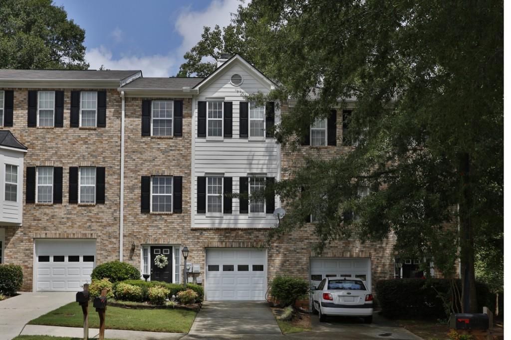 2186 Millgate Ln., Buford, GA 30519