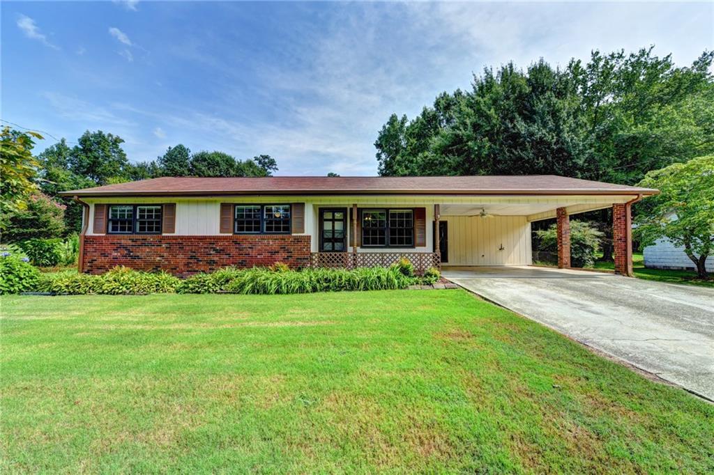692 Davis Rd., Lawrenceville, GA 30046