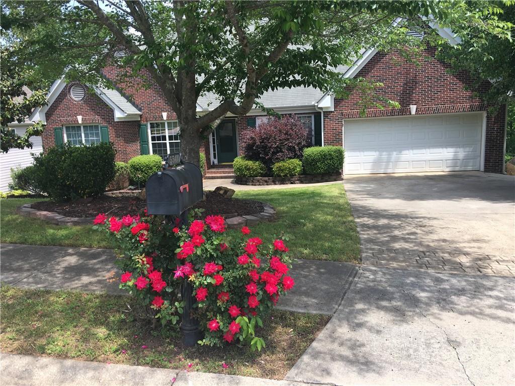 5541 River Valley Way, Flowery Branch, GA 30542