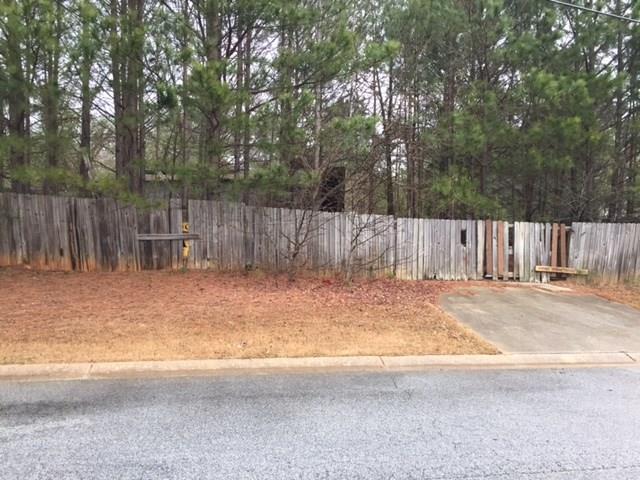 7300 Bramble Dr., Douglasville, GA 30134