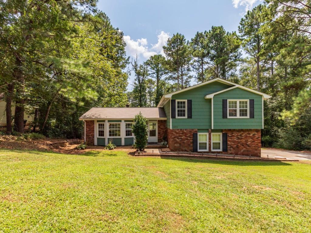 3978 Yellow Pine Dr., Lilburn, GA 30047