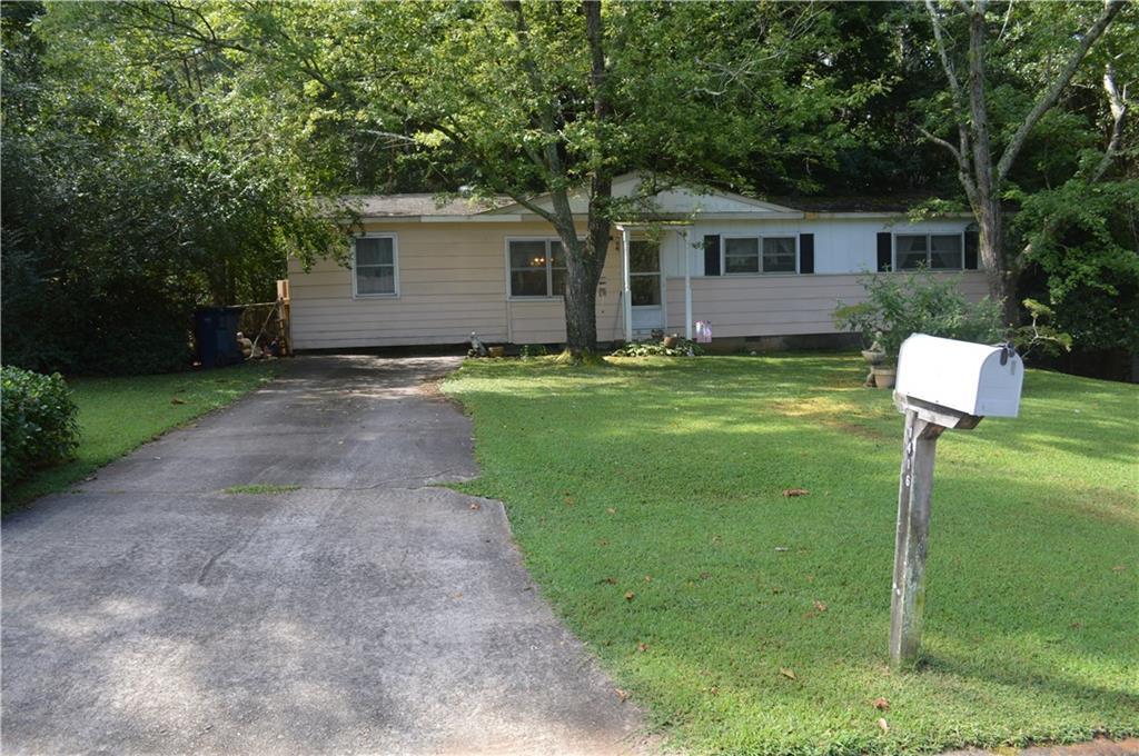 1416 Sycamore Dr., Kennesaw, GA 30152