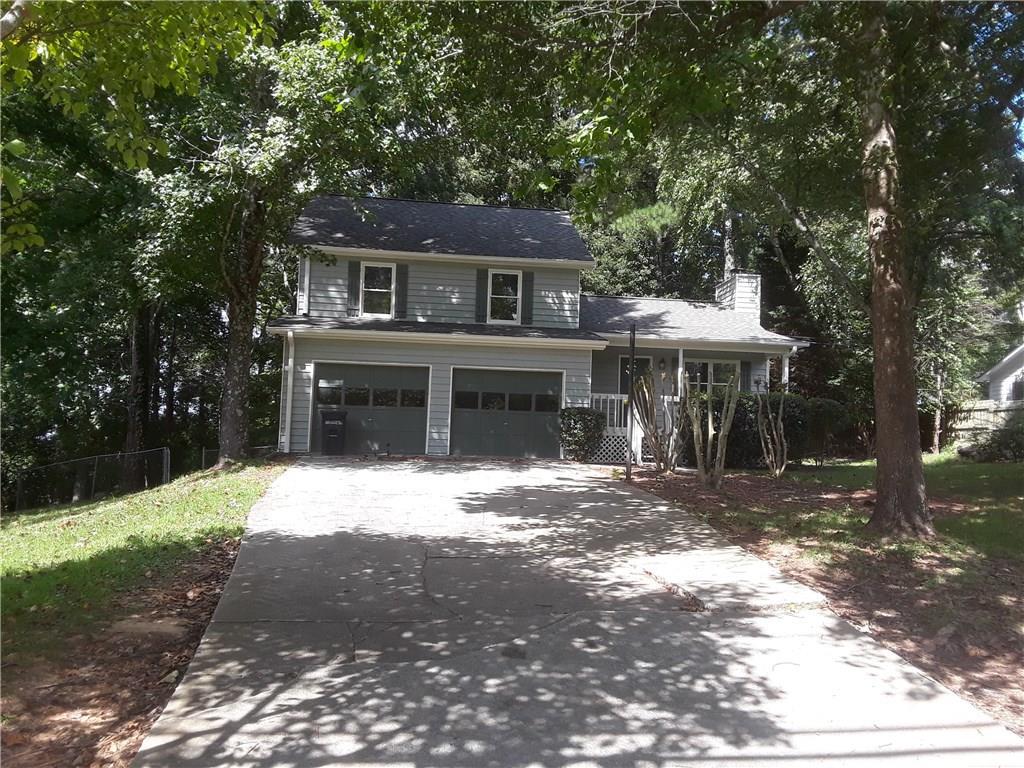 1640 Plunketts Rd., Buford, GA 30519