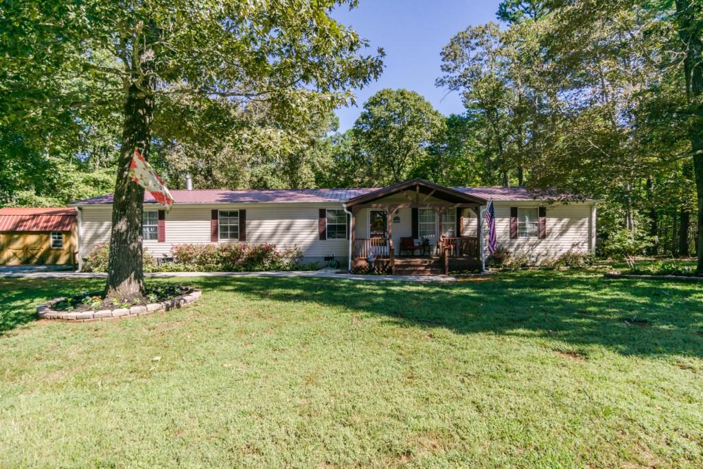 56 Oak View Tr., Cleveland, GA 30528