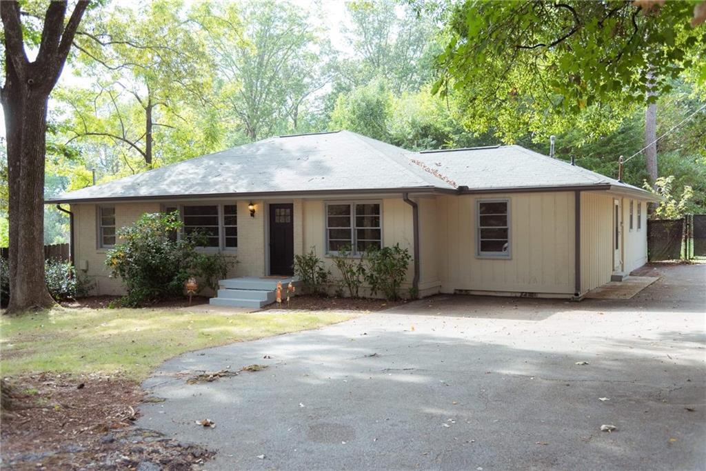 3706 Mcelroy Rd., Atlanta, GA 30340