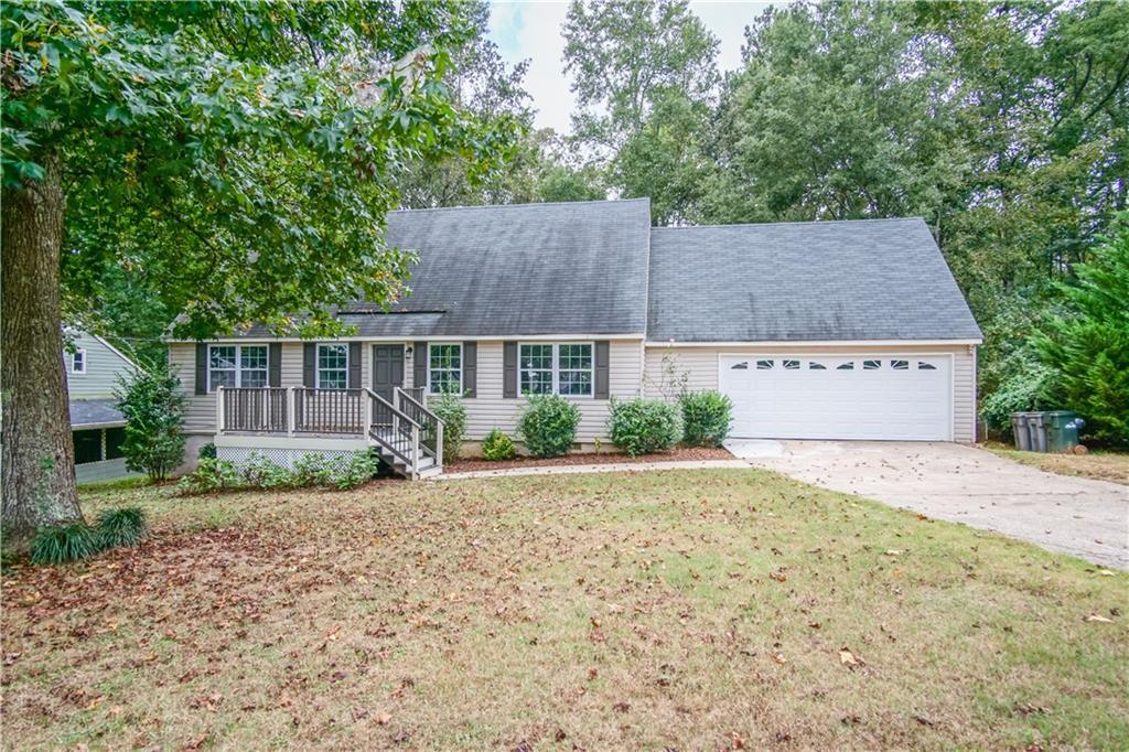 6685 Oakland Dr., Douglasville, GA 30135