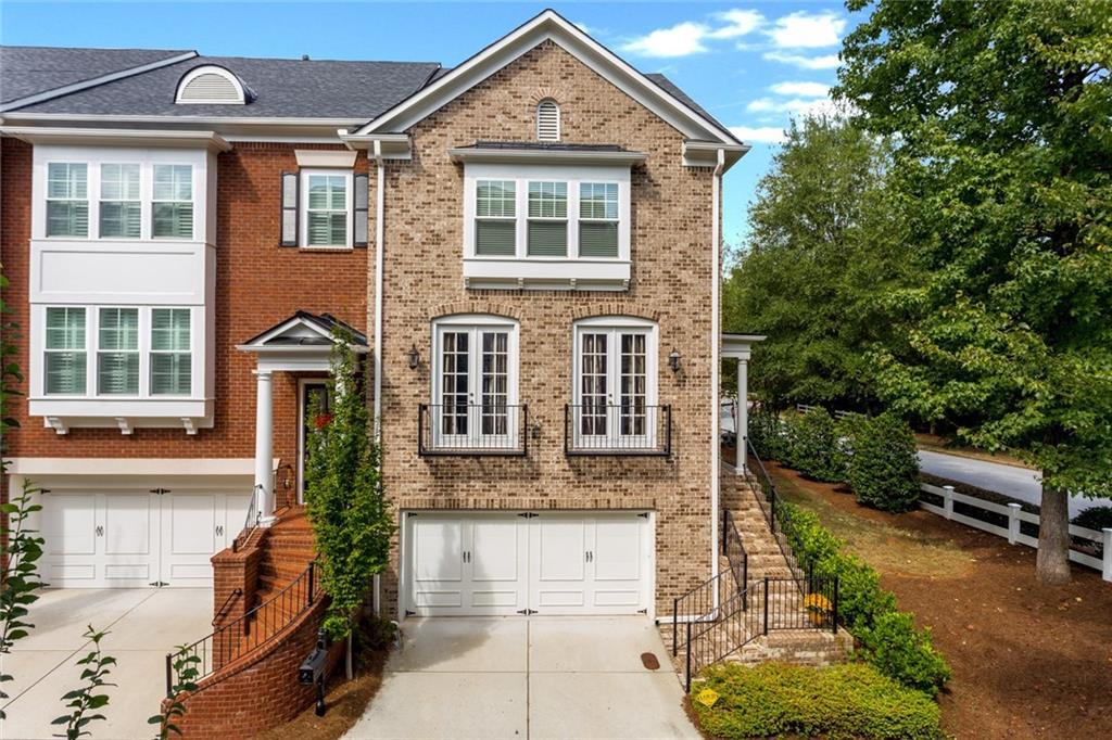 7405 Lowery Oak Dr., Roswell, GA 30075