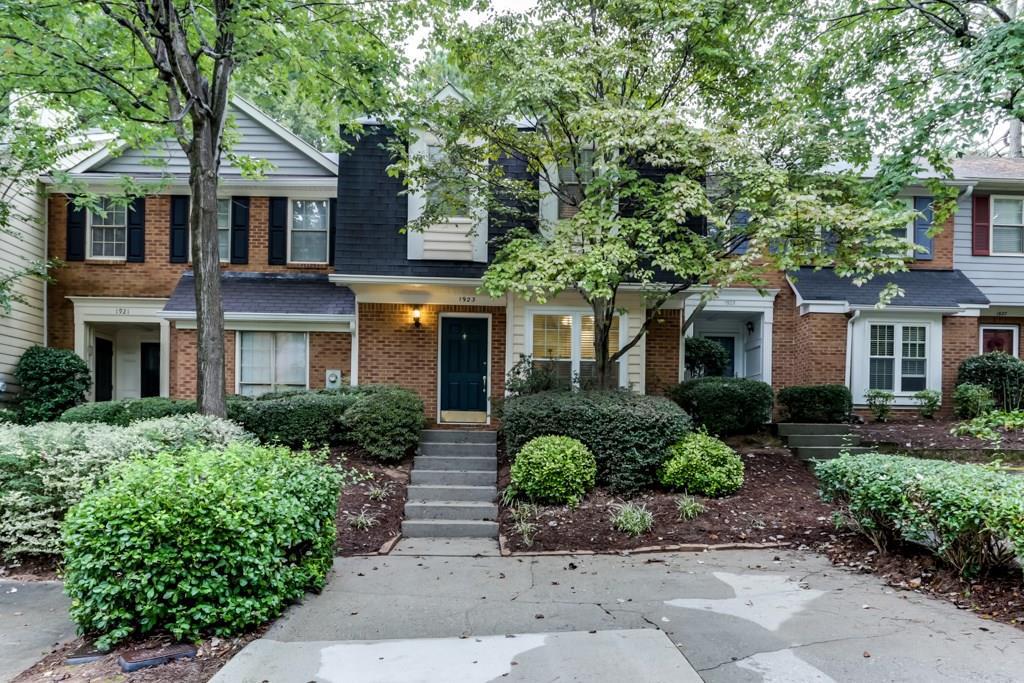 1923 Ivy Glen Dr., Smyrna, GA 30082