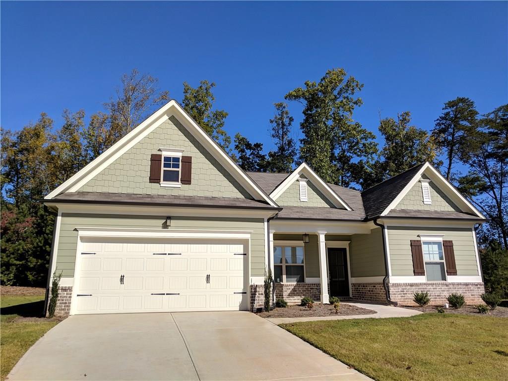 58 Glen Oaks Dr., Dawsonville, GA 30534
