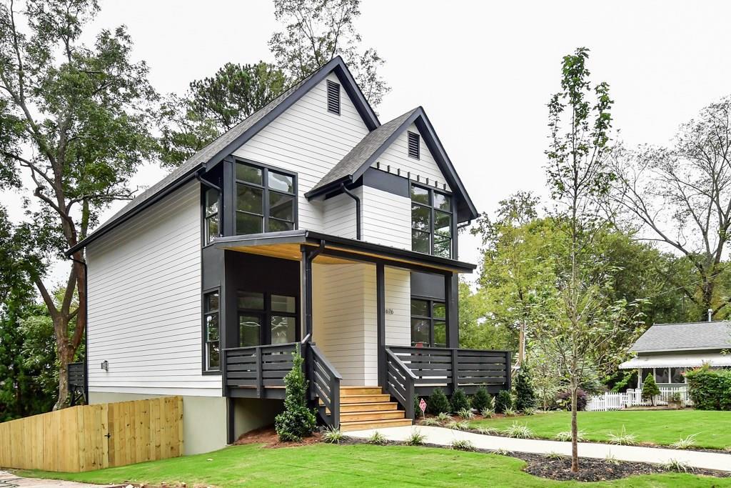 1676 Carroll Dr., Atlanta, GA 30318