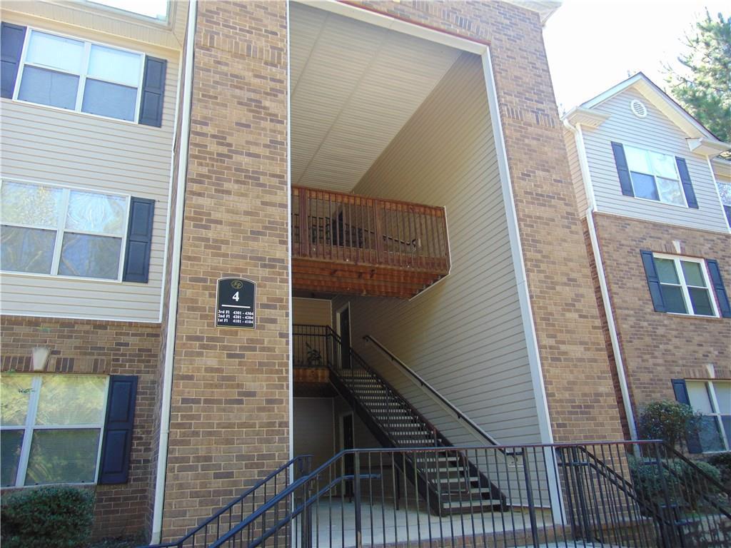 4303 Par Three Way, Lithonia, GA 30038